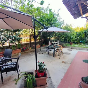 Bibbi's Garden Apartamento